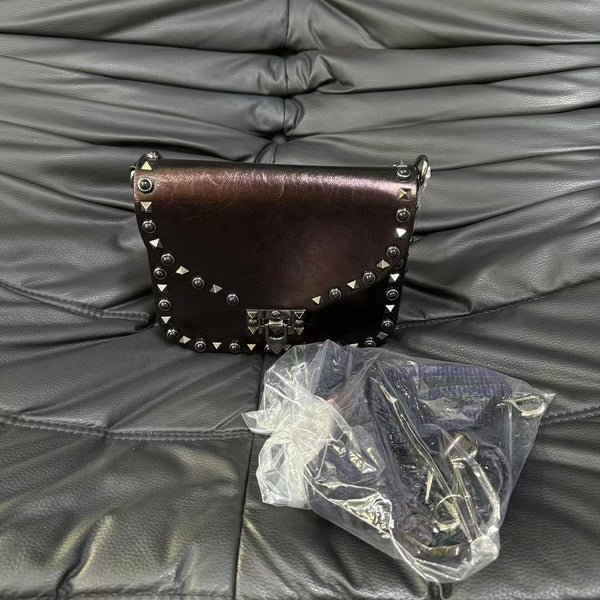 Pre-owned Valentino Rockstuds Camera Crossbody