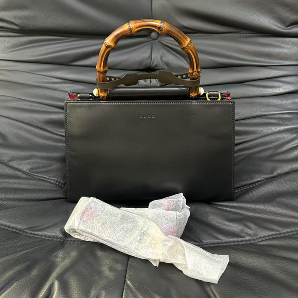 Pre-owned Gucci Bamboo Handle Classic Diana