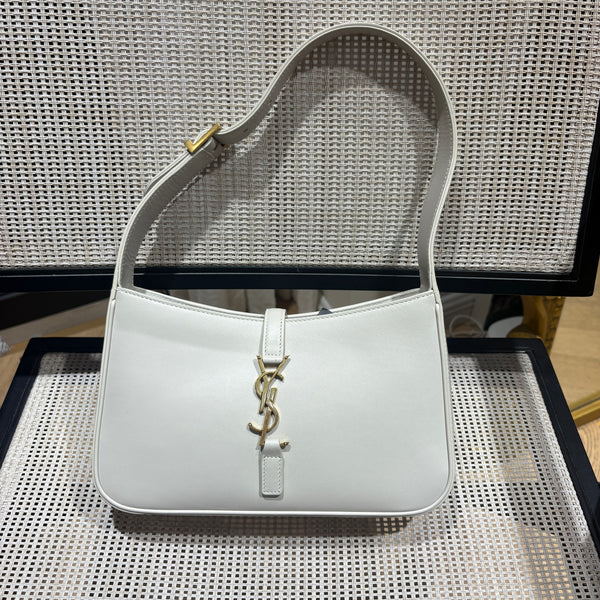 Pre-owned Saint Laurent Hobo White Calfskin Underarm
