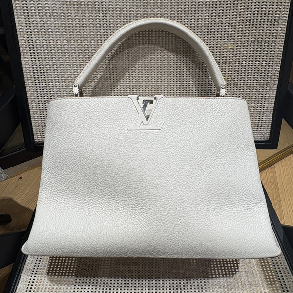 Pre-owned Louis Vuitton Capucines White Calfskin Handbag