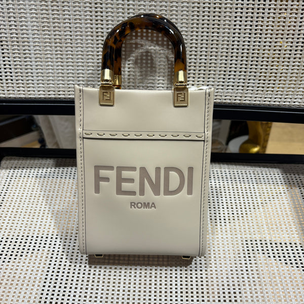 Pre-owned Fendi Sunshine Beige Calfskin Crossbody