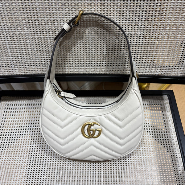 Pre-owned Gucci Marmot Hobo White Mateless Calfskin Underarm