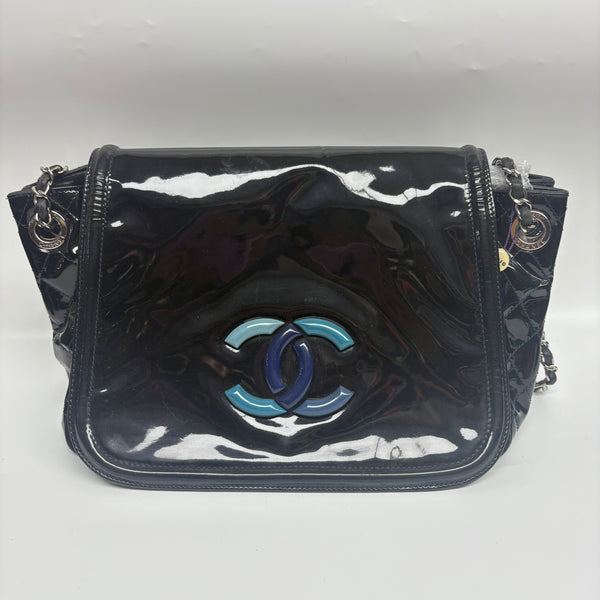 Pre-owned Chanel Patent Vintage Crossbody