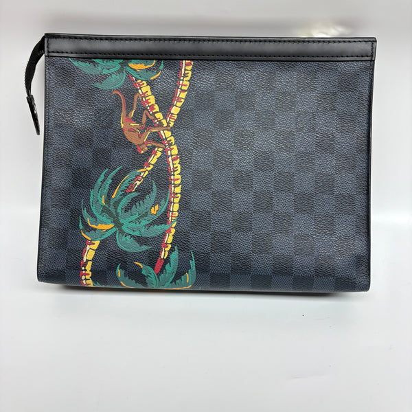 Pre-owned Louis Vuitton Damier Graffiate Limited Pouch