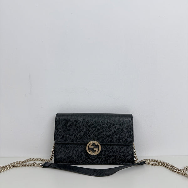Pre-owned Gucci Interlocking GG Black Calfskin Crossbody