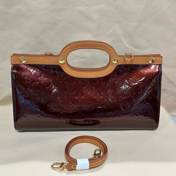 Pre-owned Louis Vuitton Plump Patent Clutch/Crossbody