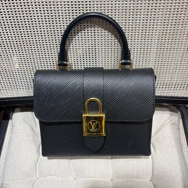 Pre-owned Louis Vuitton Locky BB Black EPI Crossbody