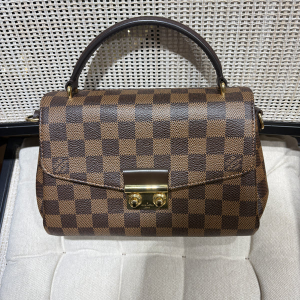 Pre-owned Louis Vuitton Croisette Demier Enbne Crossbody
