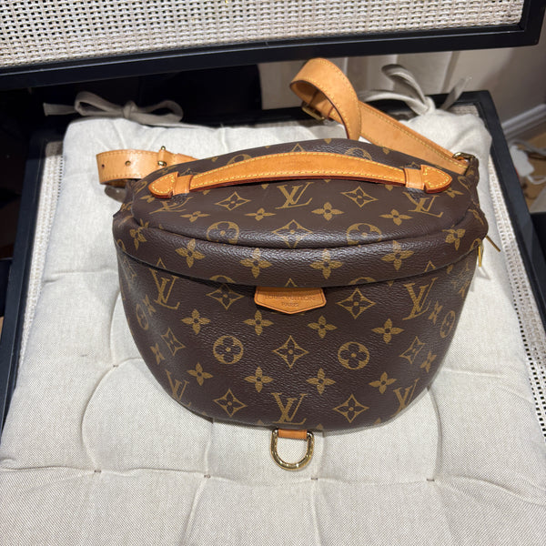 Pre-owned Louis Vuitton Monogram Classic Fanny Pack/ Chest Bag