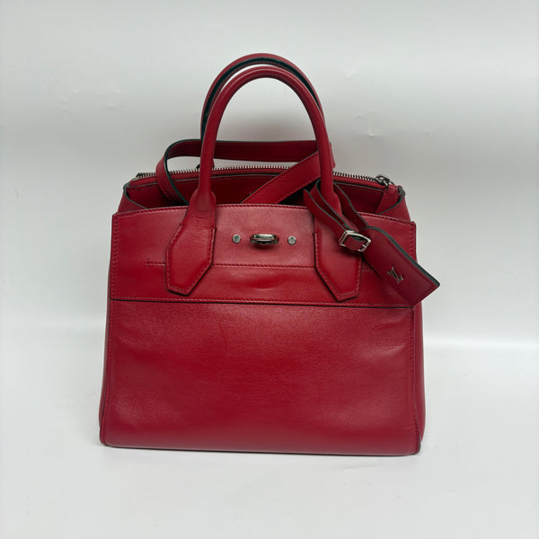 Pre-owned Louis Vuitton City Steamer Red Calfskin Handbag