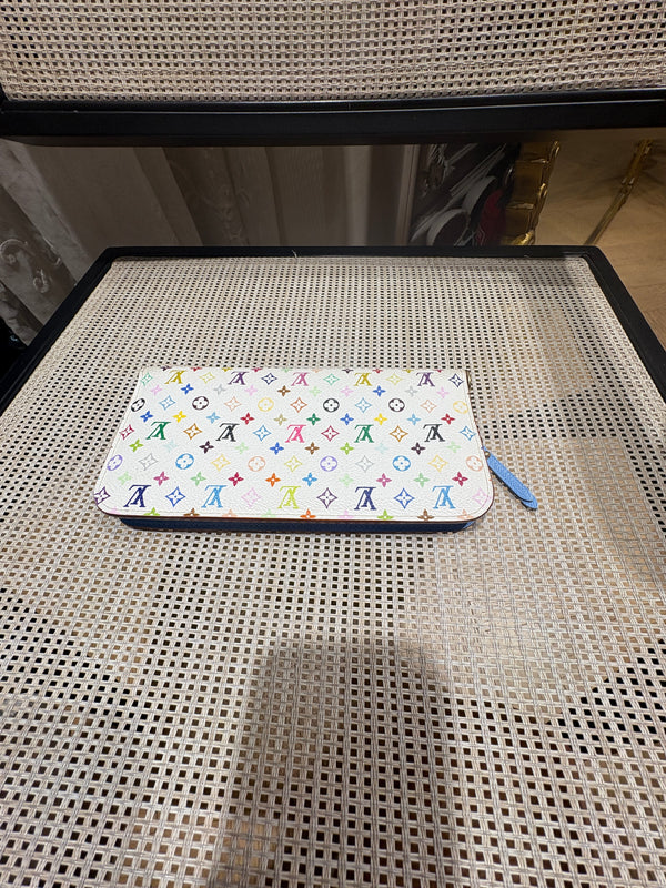 Pre-owned Louis Vuitton White Murakami Long Wallet