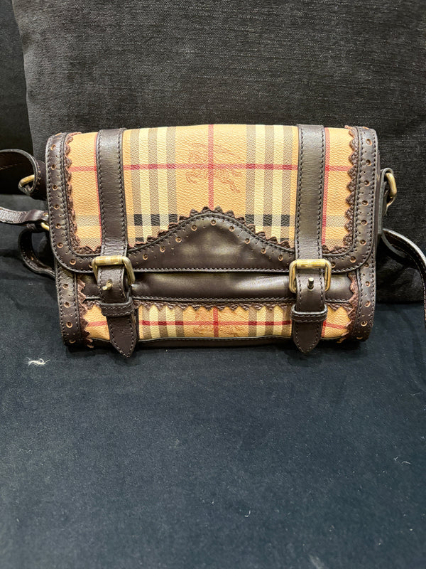 Pre-owned Burberry Classic Checkers Brown Calfskin Crossbody