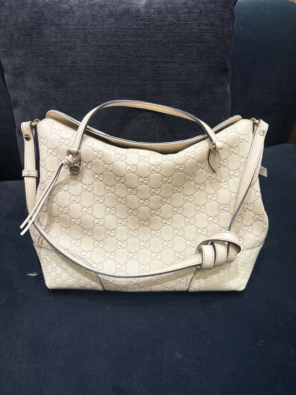 Pre-owned Gucci GG Embossed Calfskin Crossbody