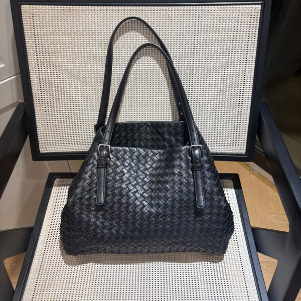 Pre-owned Bottega Venata Black Calfskin Handbag/Tote