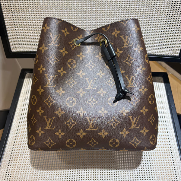 Pre-owned Louis Vuitton Neo Bucket Monogram Black Trim