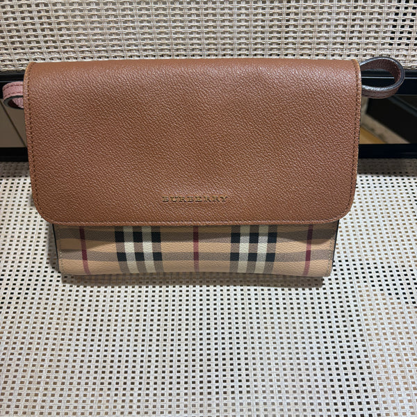 Pre-owned Burberry Calfskin Message Bag Crossbody