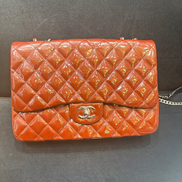 Pre-owned Chanel Classic Flap Rust Red Patent Jumbo