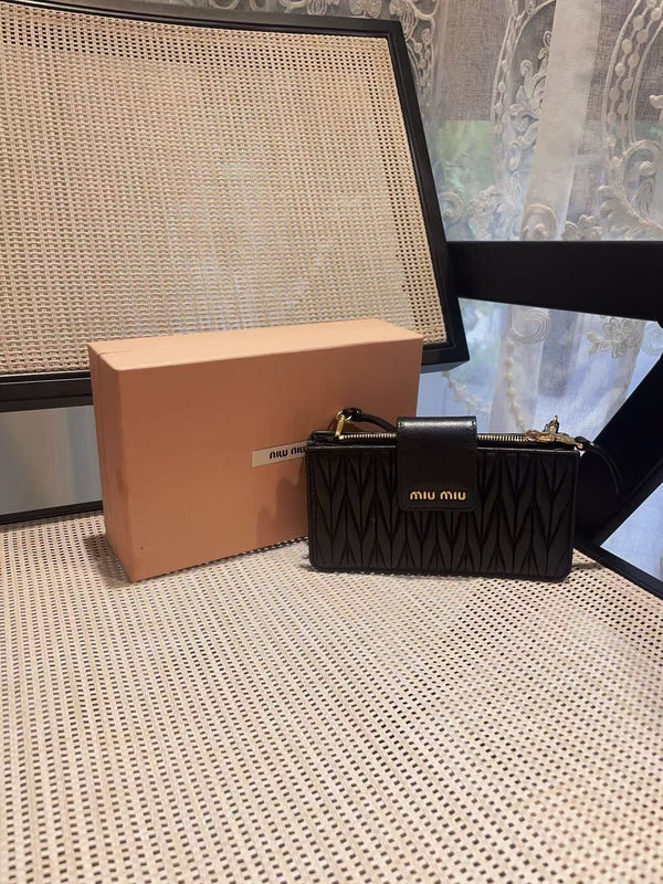Pre-owned MiuMiu Black Calfskin Crossbody