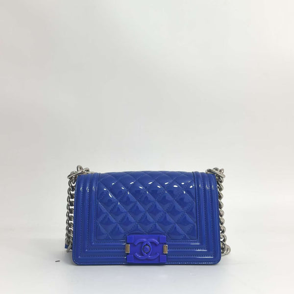 Pre-owned Chanel Leboy Blue Patent Calfskin Small