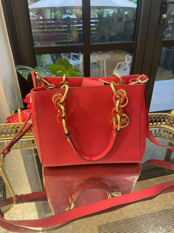 Pre-owned Michael Kors Red Calfskin Crossbody