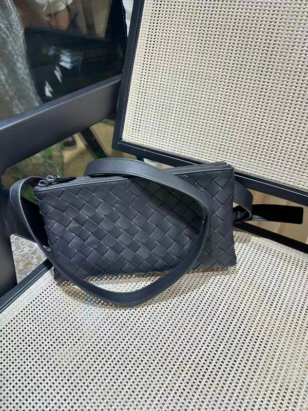 Pre-owned Bottega Venata Gray Woven Calfskin Crossbody