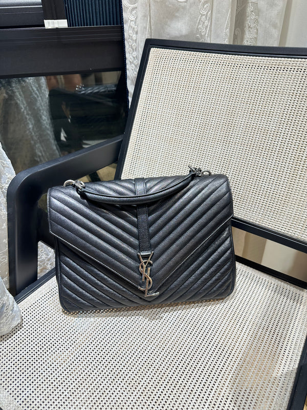 Pre-owned Saint Laurent Black Calfskin Sunset handbag