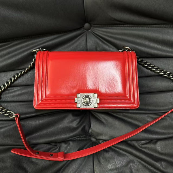 Pre-owned Chanel Leboy Edge Letter Smooth Calfskin Leboy