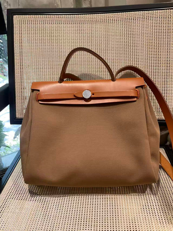 Pre-owned Hermes Herbag 31 Tan Canvas Crossbody/Handbag