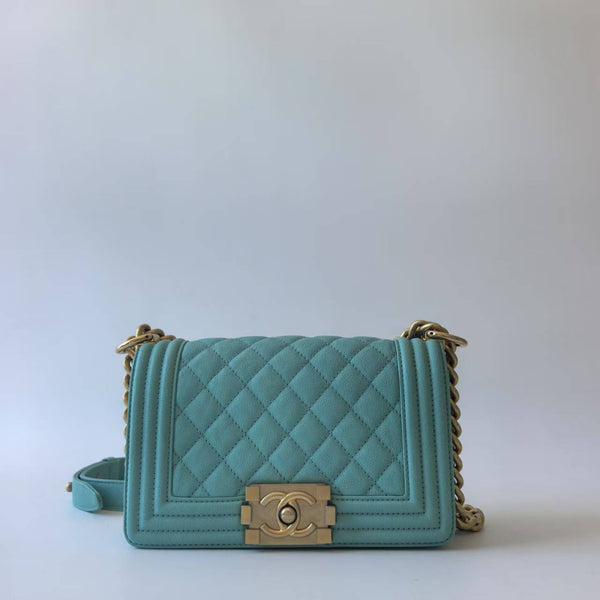 Pre-owned Chanel Boy Flap Bag Quilted Caviar Small