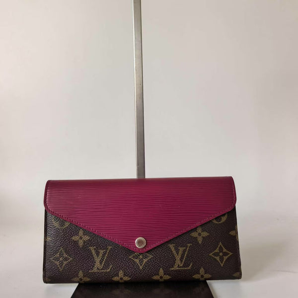 Pre-owned Louis Vuitton Emilie Wallet Monogram Canvas