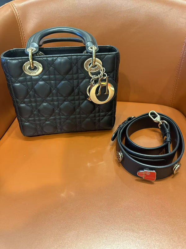 Pre-owned Christian Dior Lady Dior Lambskin Crossbody