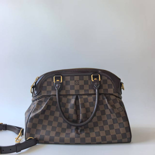 Pre-owned Louis Vuitton Trevi Handbag Damier PM