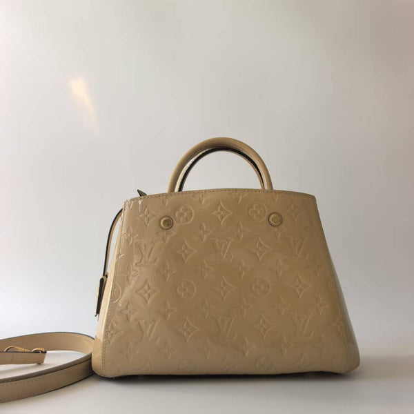 Pre-owned Louis Vuitton Montaigne Handbag Embossed monogram Vernis BB
