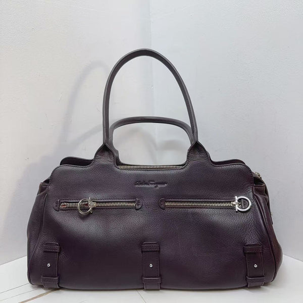 Pre-owned Ferragamo Classic Black Calfskin Handbag