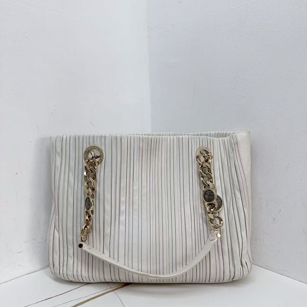 Pre-owned Bvgari Classic Tote Handbag White Calfskin