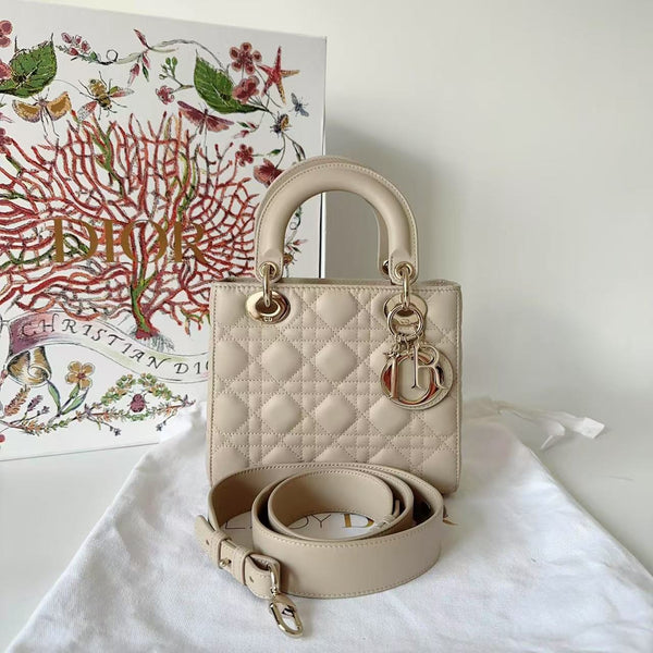 Pre-owned Christian Dior Lady Dior Beige Crossbody