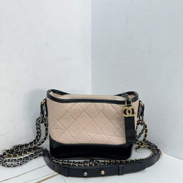 Pre-owned Chanel Gabrielle Hobo Quilted Calfskin Small