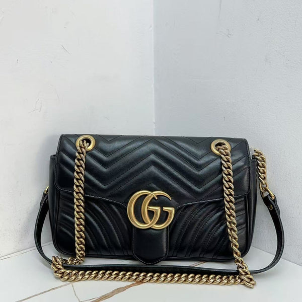 Pre-owned Gucci GG Marmont Flap Bag Matelasse Leather Medium