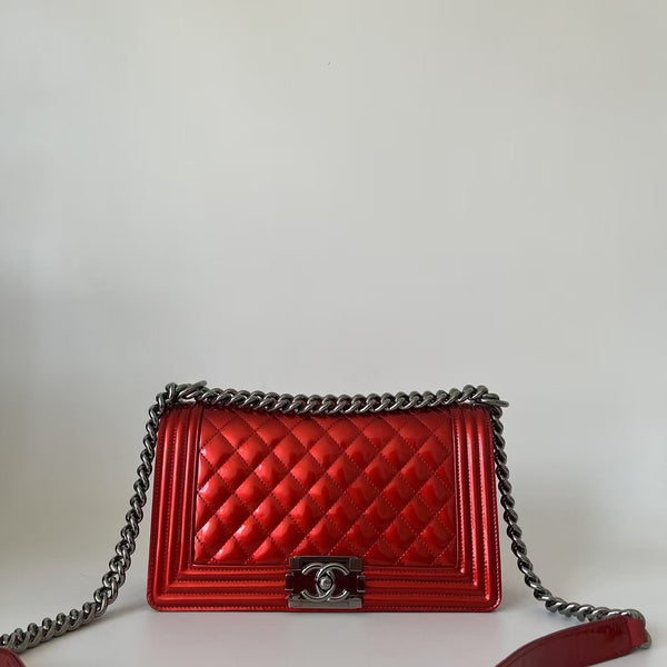 Pre-owned Chanel Leboy Red Patent Leather Crossbody