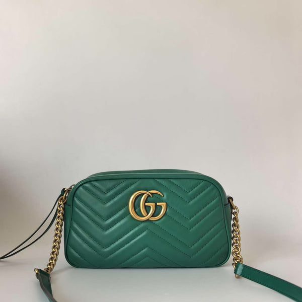 Pre-owned Gucci GG Marmont Camera Bag Green Matelasse Calfskin Small