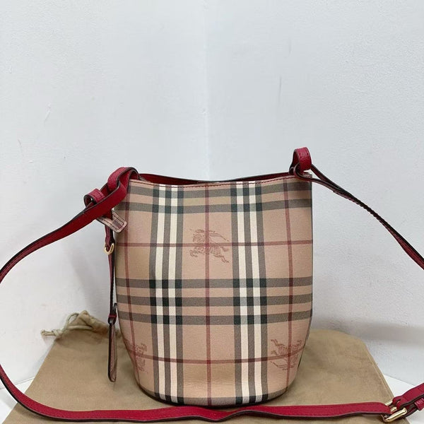 Pre-owned Burberry Tartan Checkers Bucket
