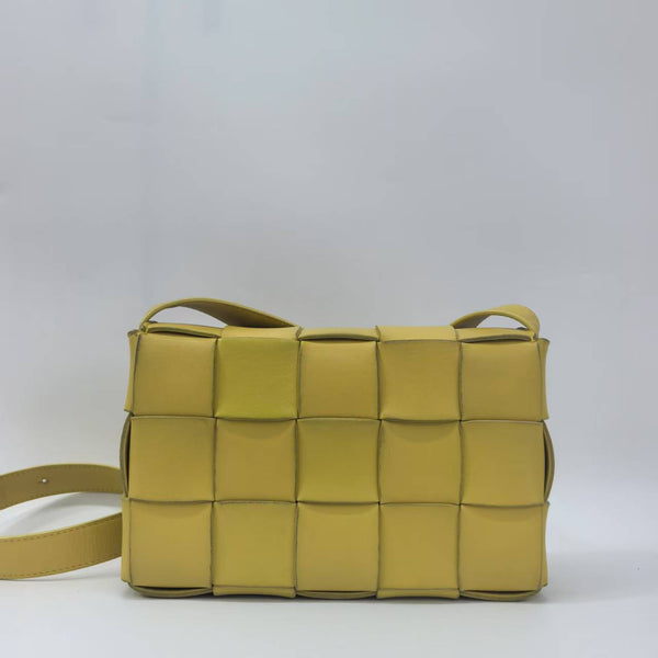 Pre-owned Bottega Veneta Cassette Crossbody Bag Maxi Intrecciato Leather