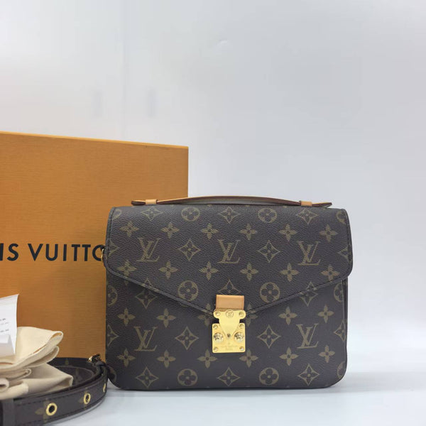 Pre-owned Louis Vuitton Pochette Metis Monogram Canvas As New Full Set