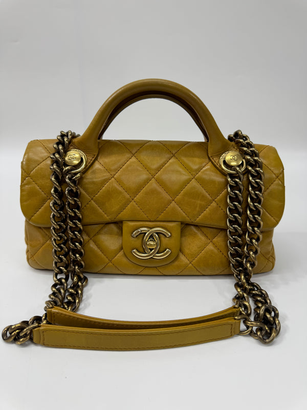 Pre-owned Chanel Calfskin Top Handle Crossbody