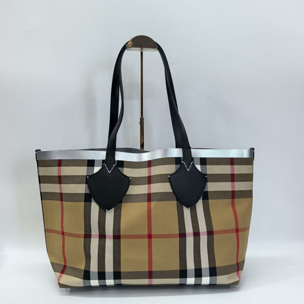 Pre-owned Burberry Tartan Checkers Canvas Tote
