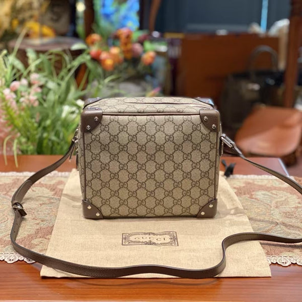 Pre-owned Gucci Supreme GG Canvas Box Classic Crossbody