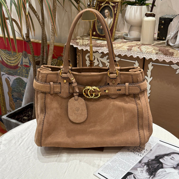Pre-owned Gucci Marmont Grainy Calfskin Handbag