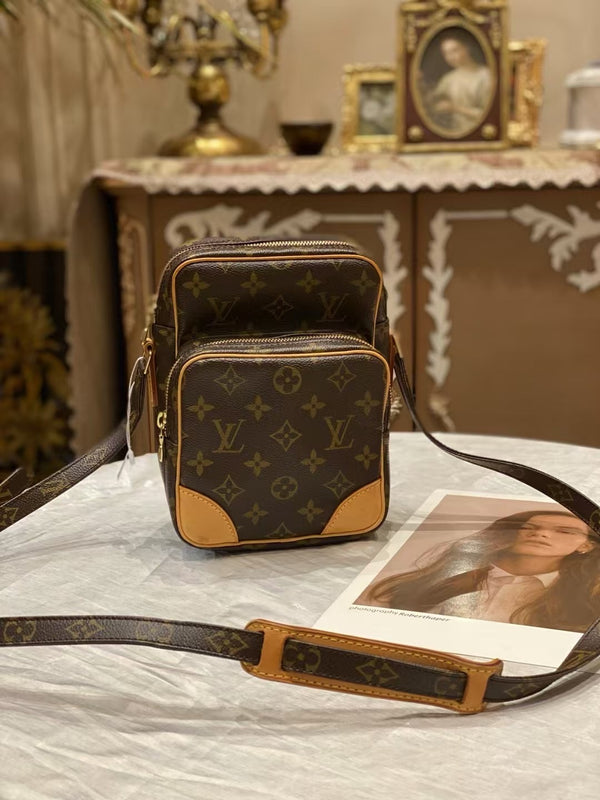 Pre-owned Louis Vuitton Daube Monogram Vintage Crossbody