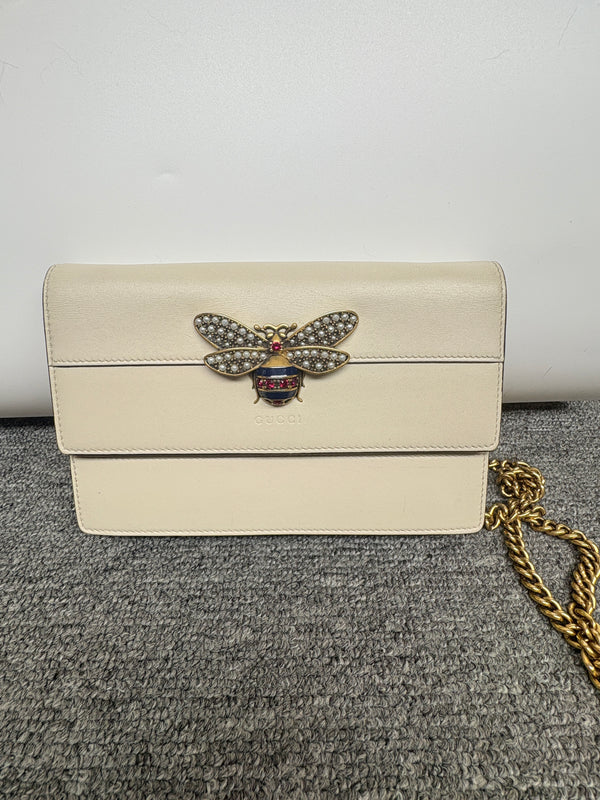 Pre-owned Gucci Queen Margret White Calfskin Crossbody