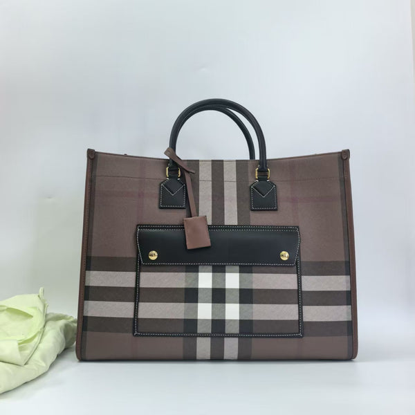 Pre-owned Burberry Freya Checkers Tote